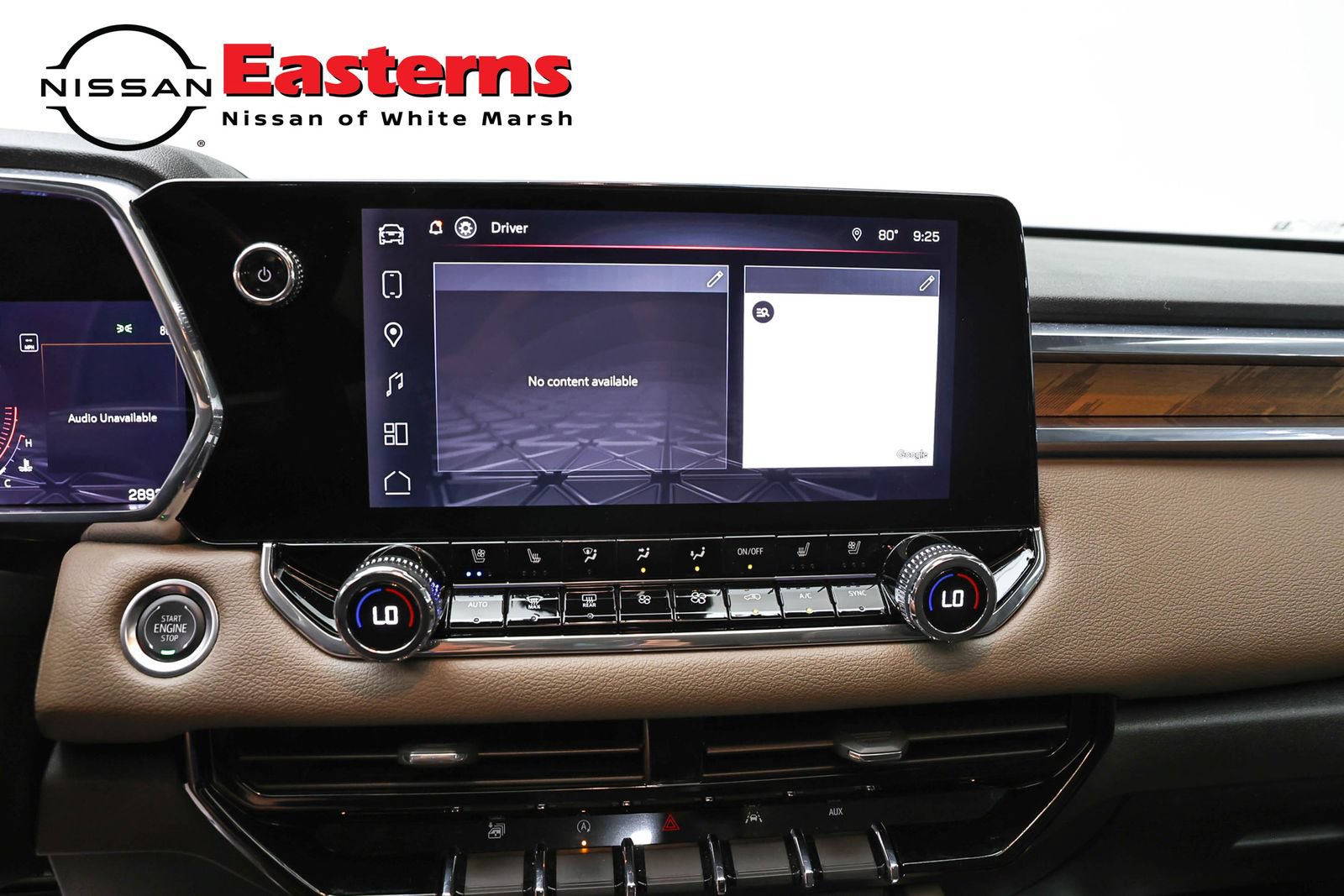 Used 2024 GMC Canyon Denali AWD/4WD image 12