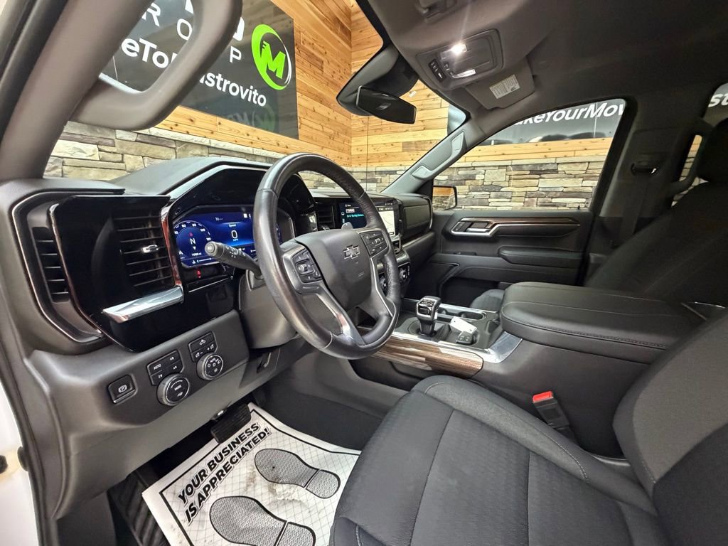 Used 2023 Chevrolet Silverado 1500 LT Trail Boss w/ Protection Package image 10
