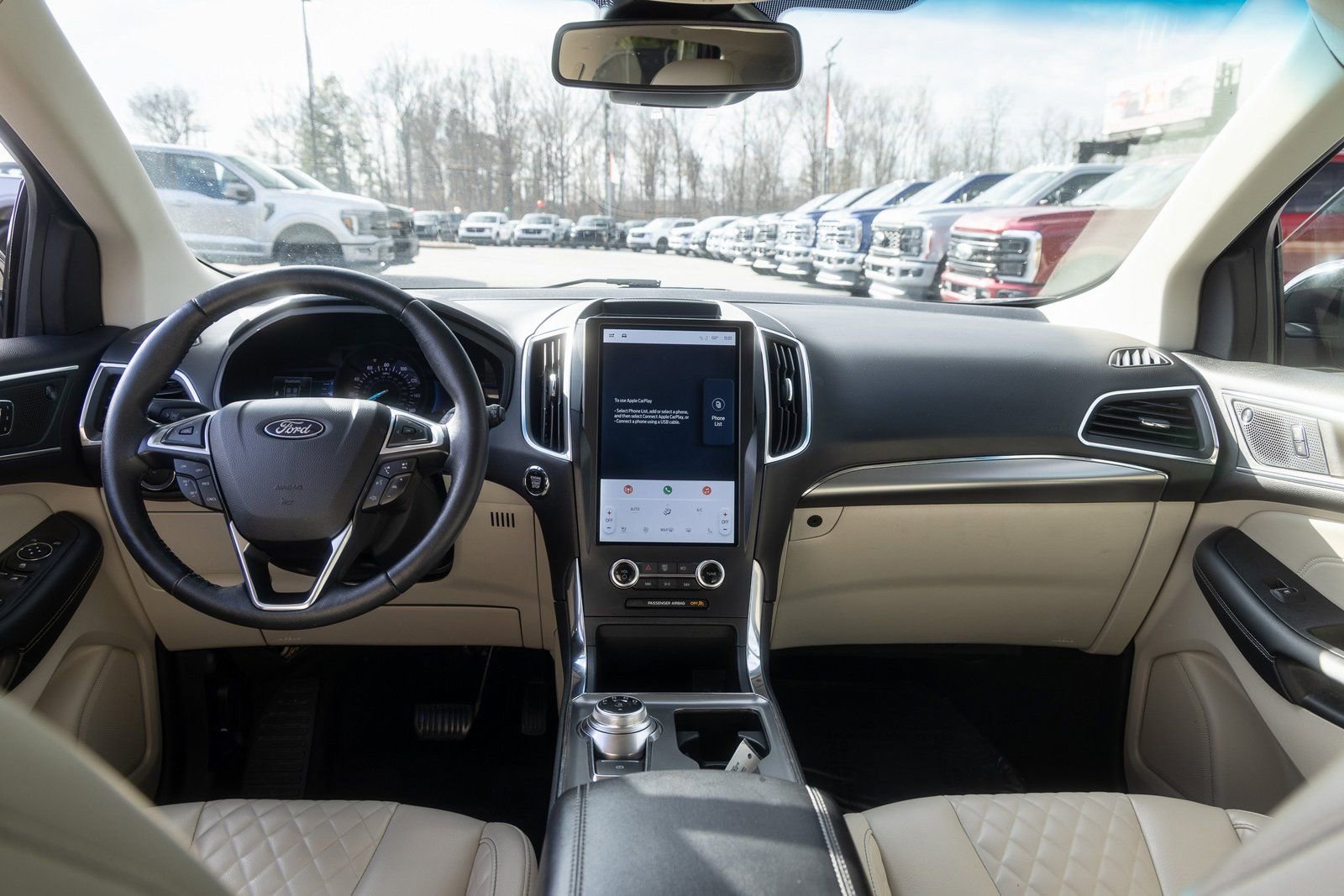 Used 2024 Ford Edge Titanium AWD/4WD image 19