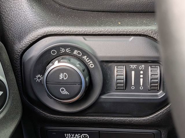 Used 2020 Jeep Gladiator Overland AWD/4WD image 26