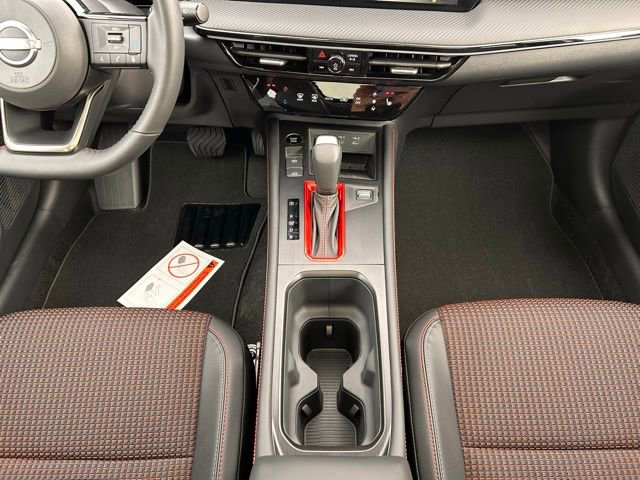New 2025 Nissan Kicks SR w/ SR Premium Package image 15