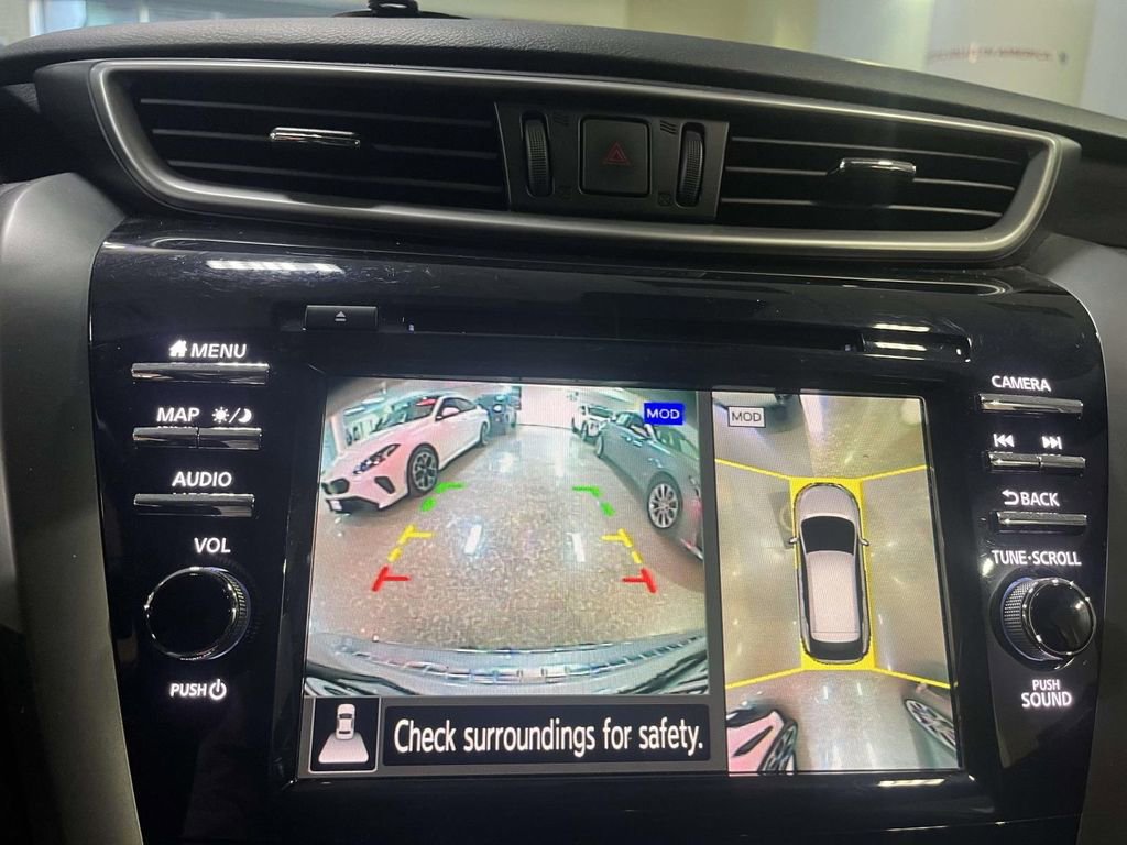 Certified 2023 Nissan Murano Platinum w/ Cargo Package image 19