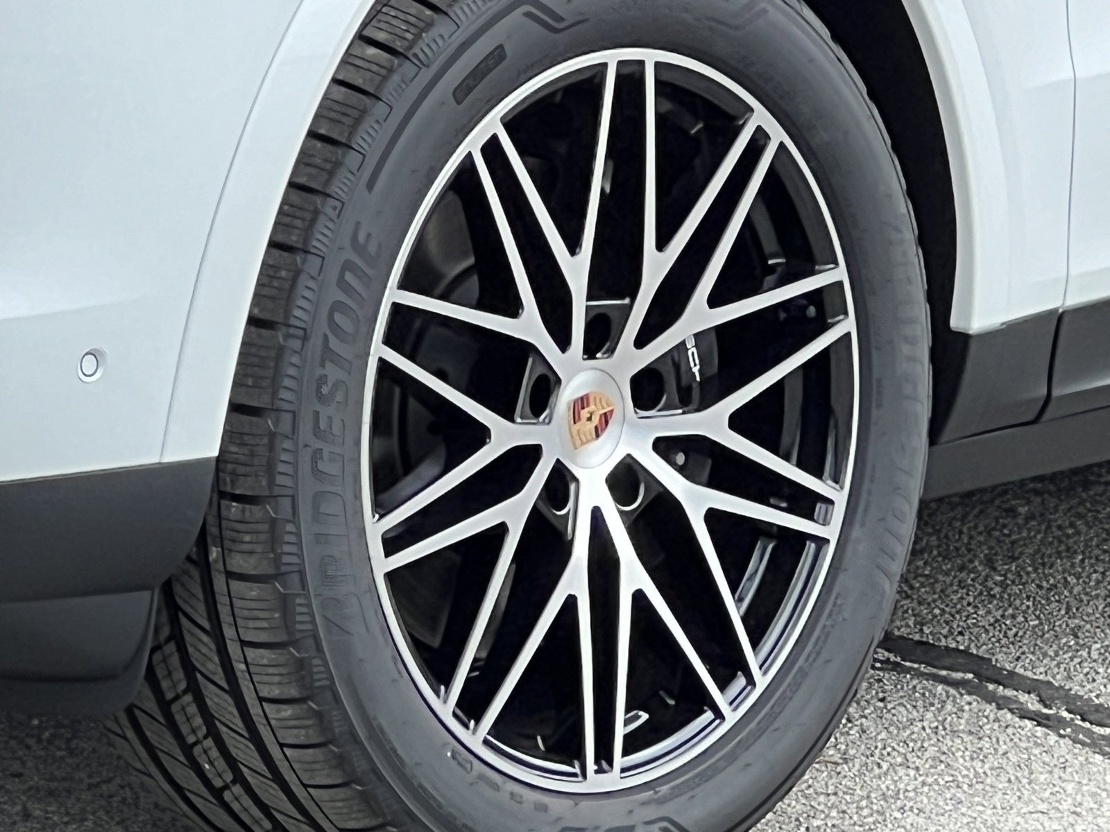 New 2026 Porsche Cayenne image 12