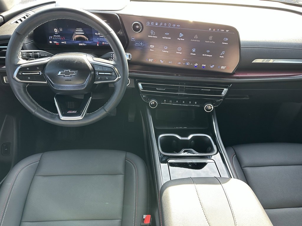 Used 2025 Chevrolet Traverse Z71 w/ Driver Confidence Package image 4