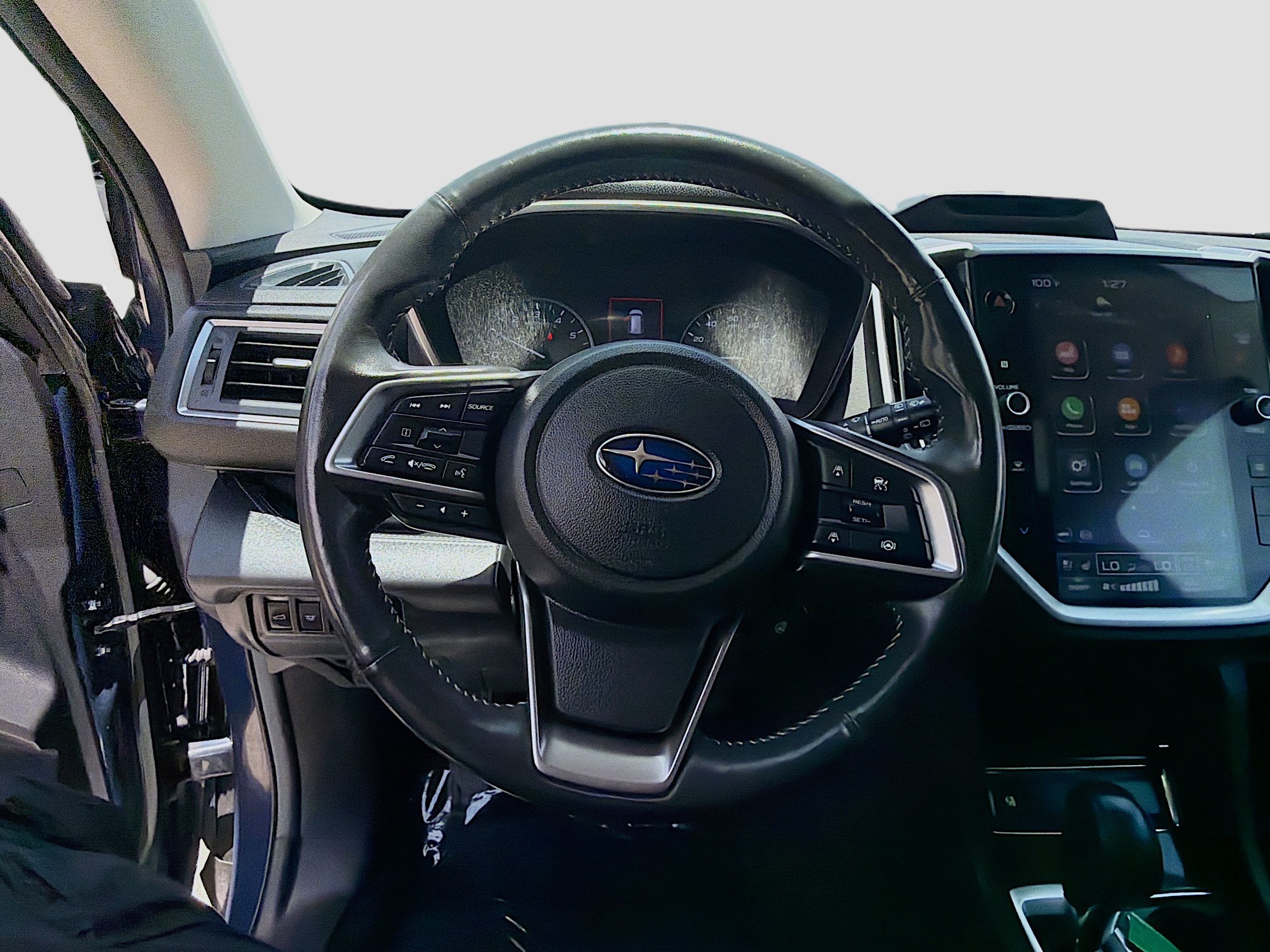 Used 2024 Subaru Ascent Touring AWD/4WD image 8