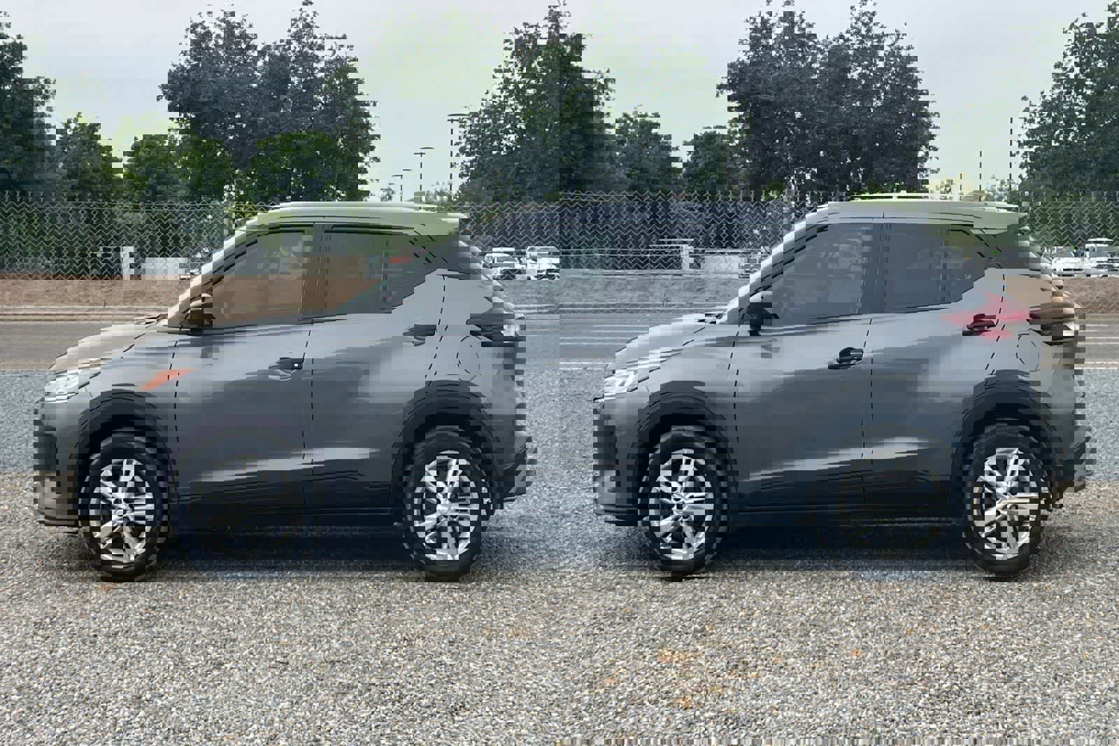 Certified 2024 Nissan Kicks S image 6