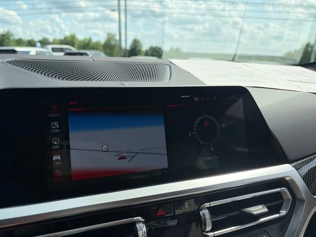 Used 2021 BMW M4 Competition w/ M Carbon Exterior Package RWD image 24