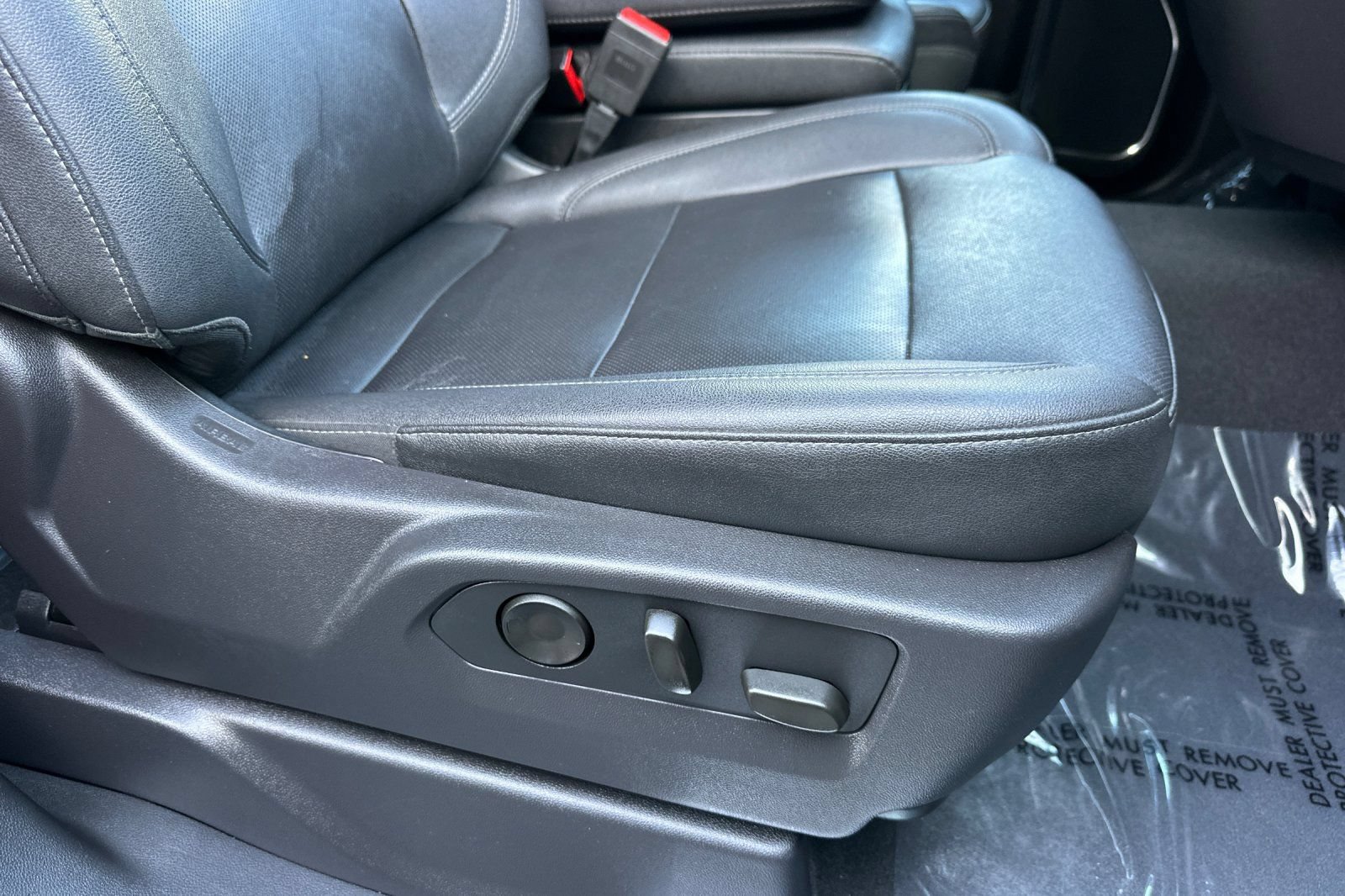 Certified 2024 GMC Sierra 1500 SLT RWD image 22