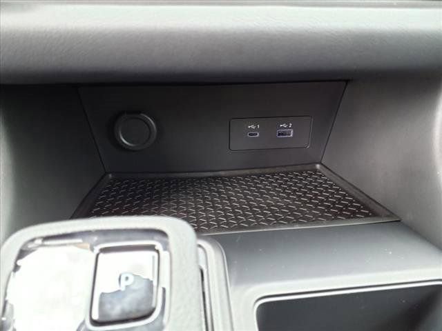 New 2025 Nissan Pathfinder S image 13