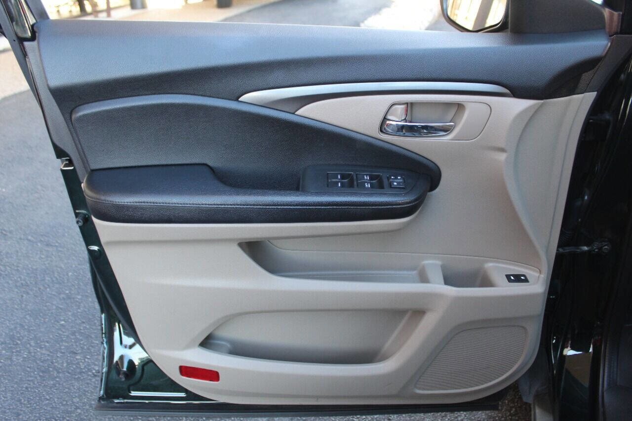 Used 2016 Honda Pilot EX-L image 19