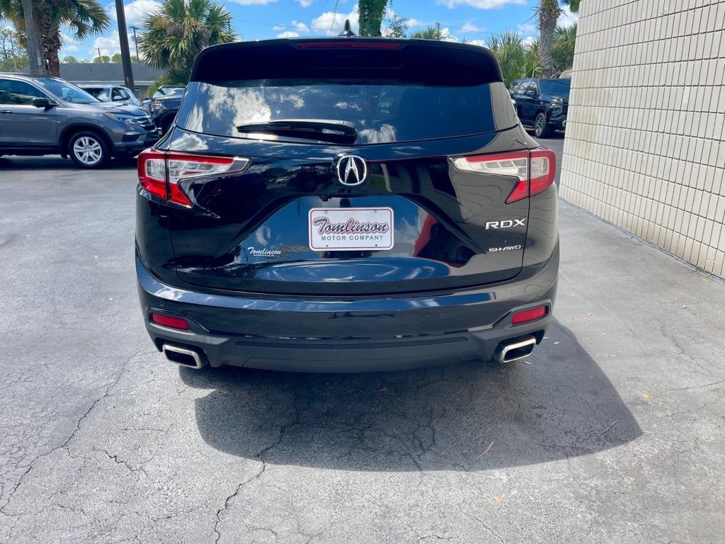 Used 2025 Acura RDX w/ Technology Package AWD/4WD image 4