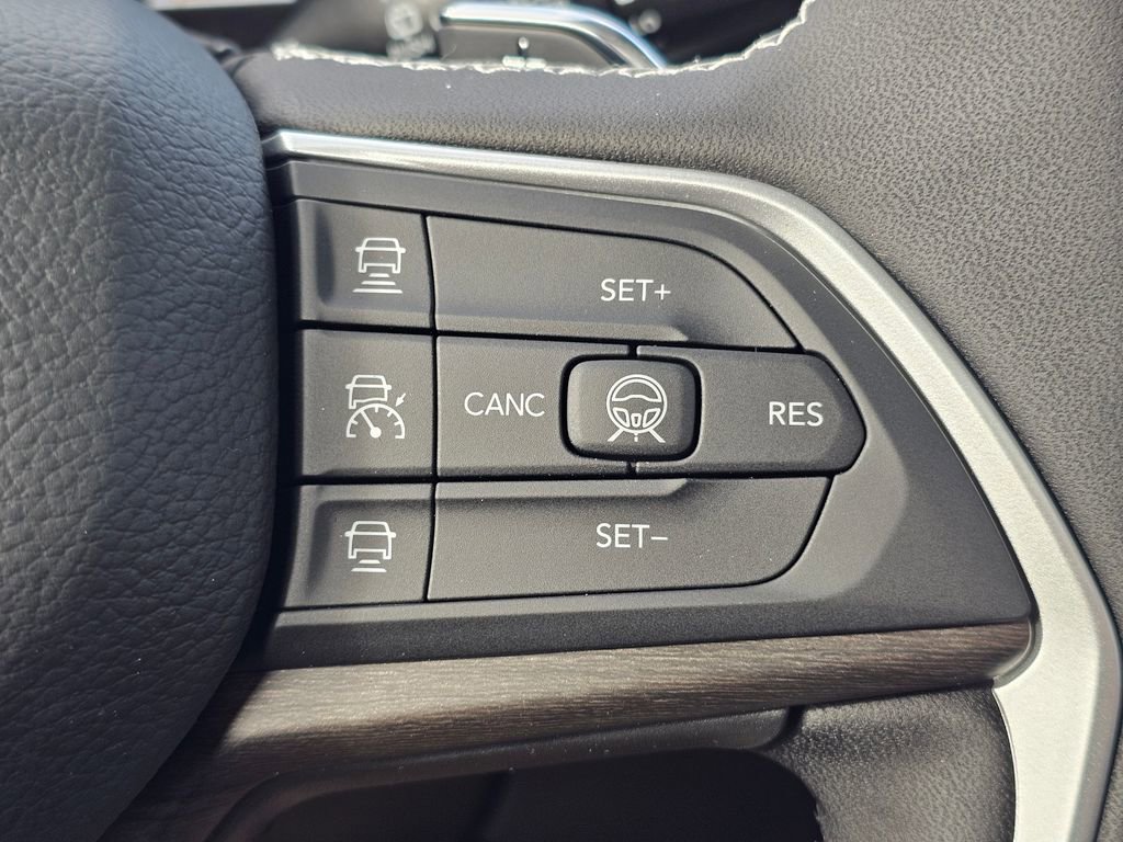 New 2026 Jeep Grand Cherokee Limited image 22