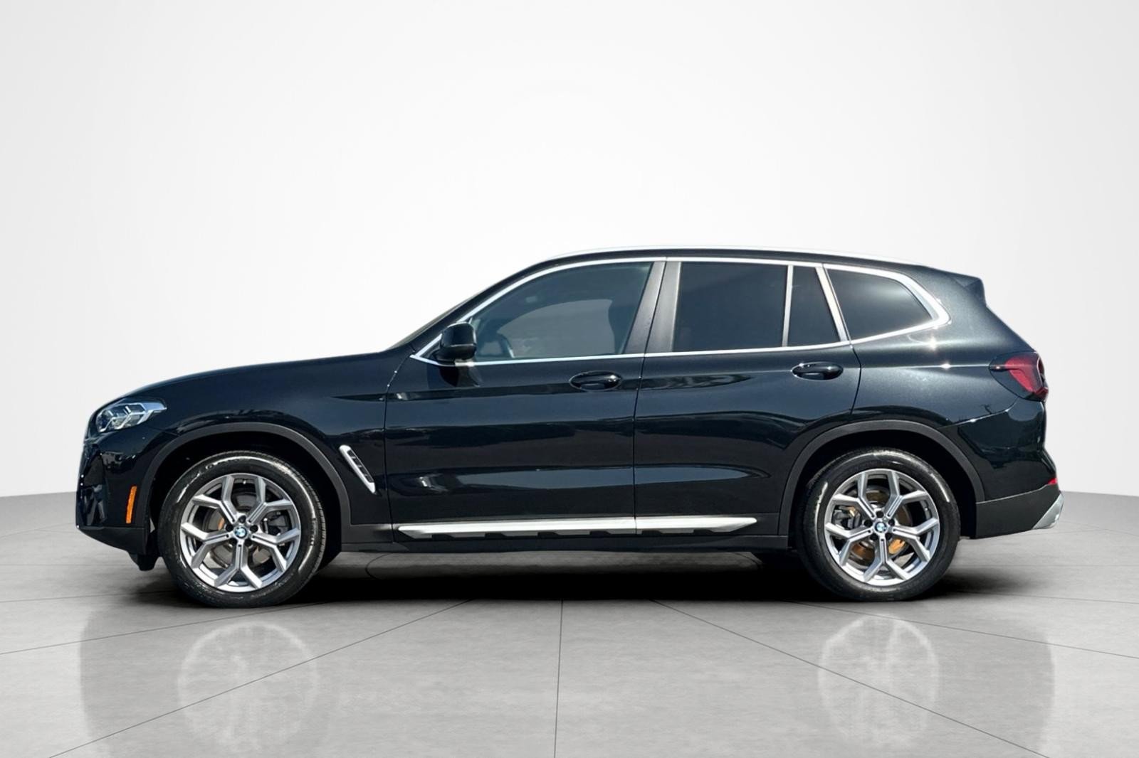 Used 2023 BMW X3 sDrive30i w/ Convenience Package RWD video 2