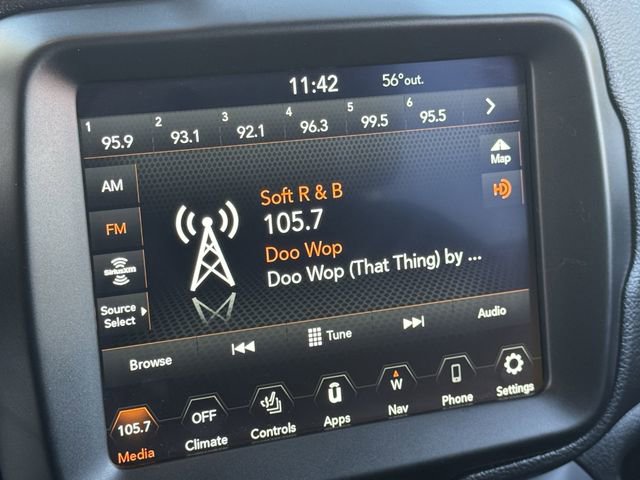 Used 2021 Jeep Renegade Limited image 19