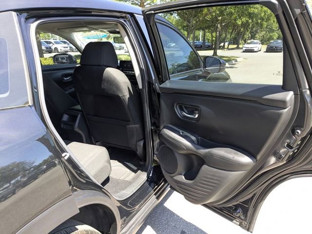 Certified 2024 Honda HR-V LX image 35