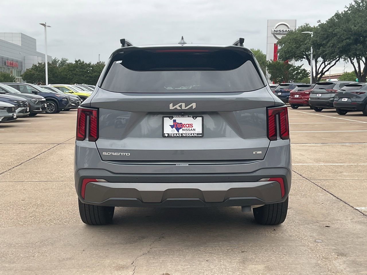 Used 2024 Kia Sorento SX AWD/4WD image 6