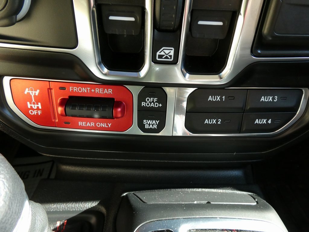 Used 2021 Jeep Wrangler Unlimited Rubicon w/ Dual Top Group image 24