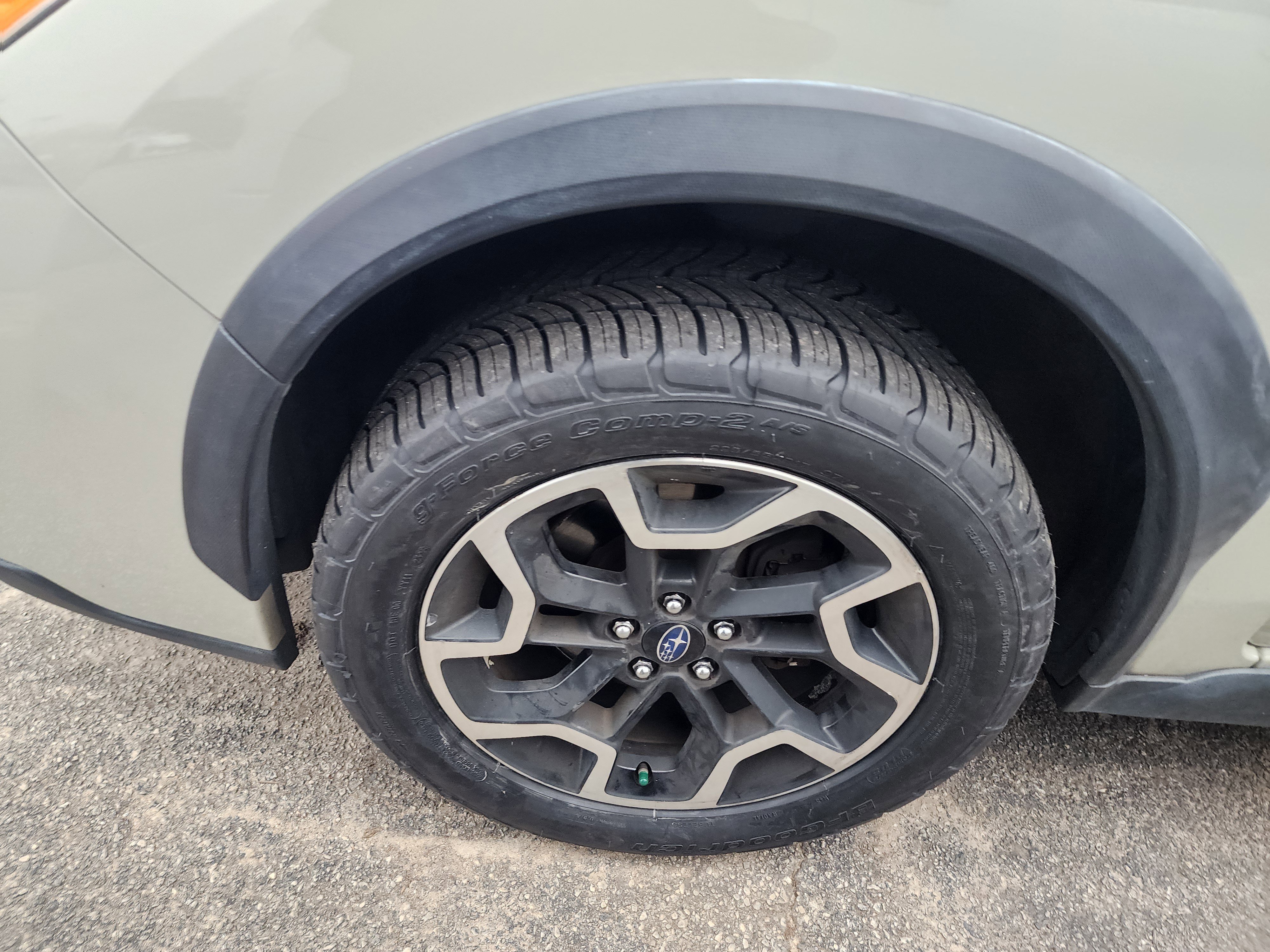 Used 2016 Subaru Crosstrek 2.0i Premium image 5