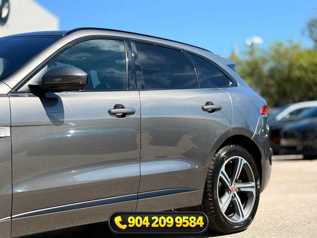 Used 2017 Jaguar F-PACE R-Sport image 5