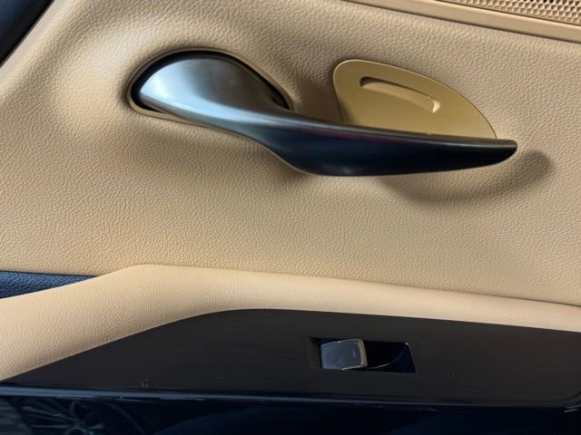 Certified 2025 Lexus ES 300h 300h w/ Premium Package image 25