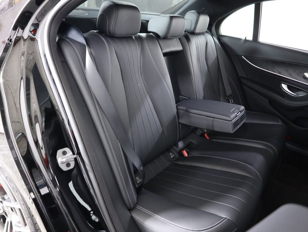 Used 2022 Mercedes-Benz E 450 4MATIC Sedan image 53