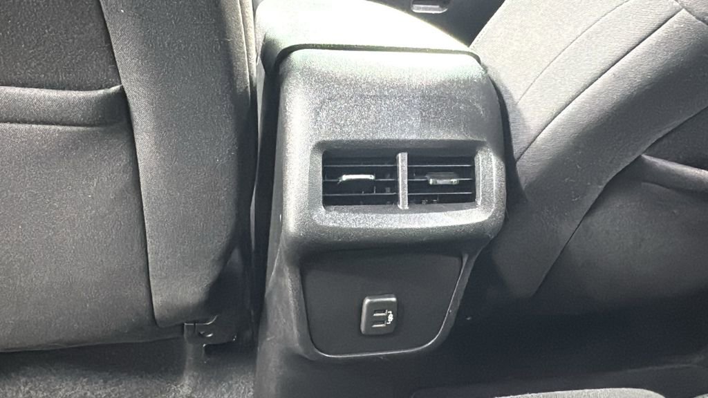 Used 2019 Chevrolet Equinox LT image 35