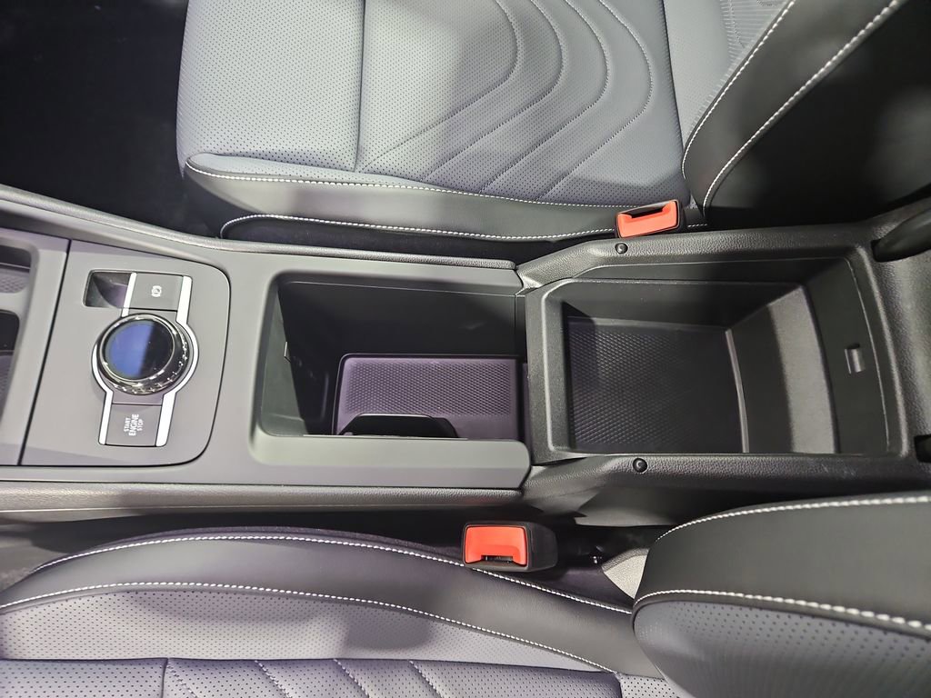 New 2026 Volkswagen Tiguan SE R-Line image 24