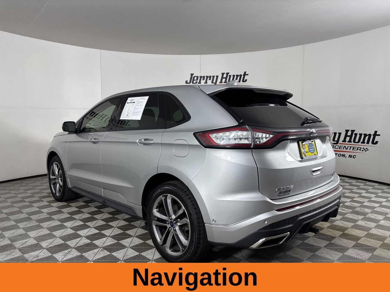 Used 2018 Ford Edge Sport w/ Equipment Group 401A AWD/4WD image 10