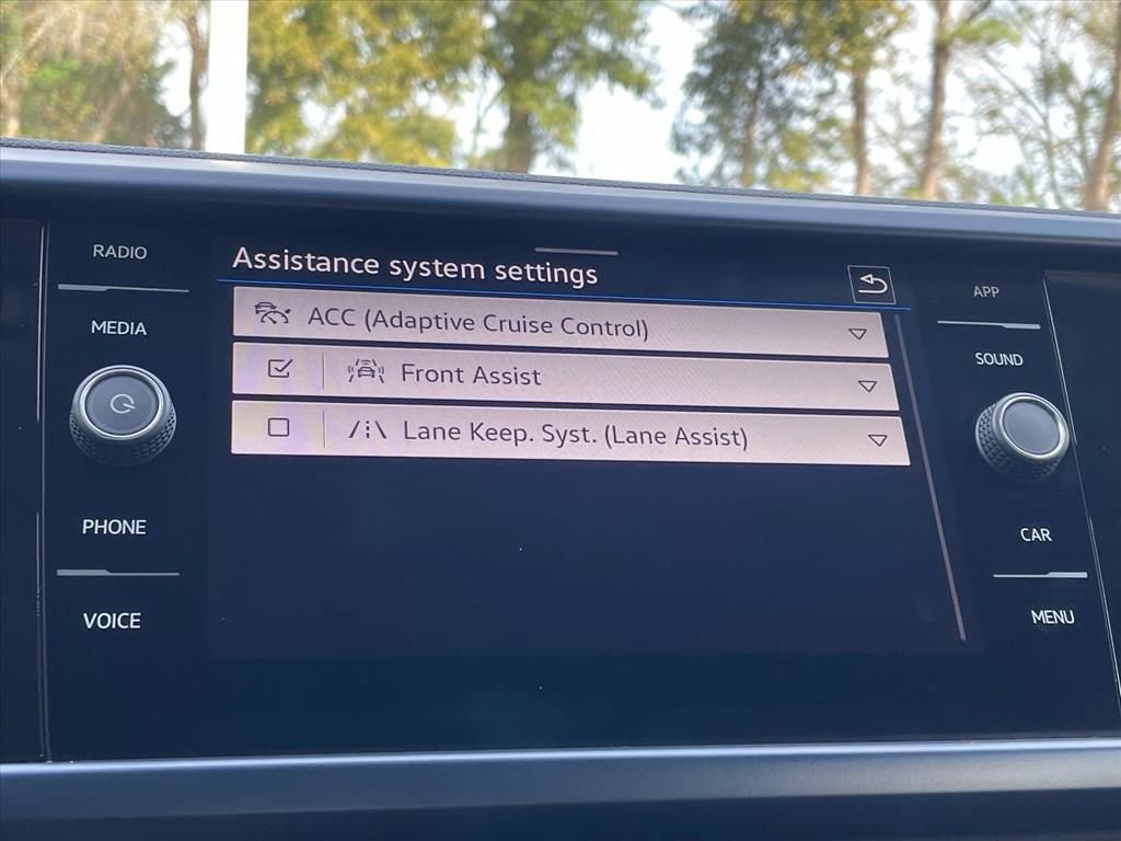 Used 2023 Volkswagen Taos SE image 11