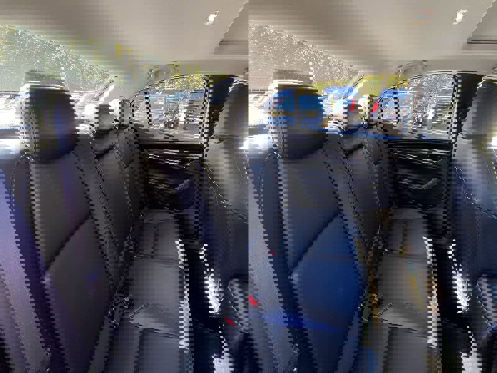 Used 2024 MAZDA MAZDA3 s image 23