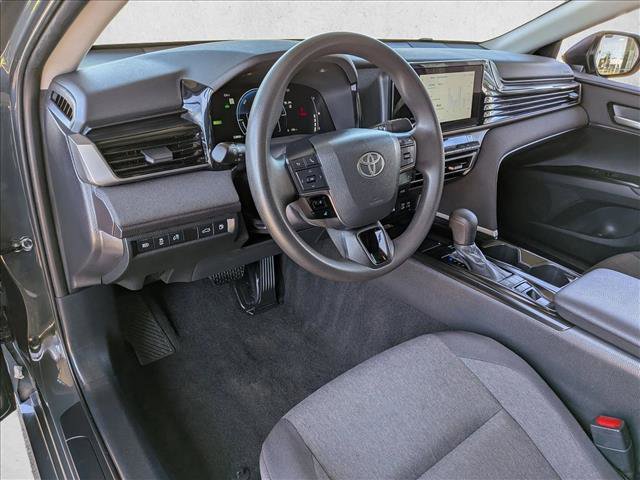 Used 2025 Toyota Camry LE FWD image 10