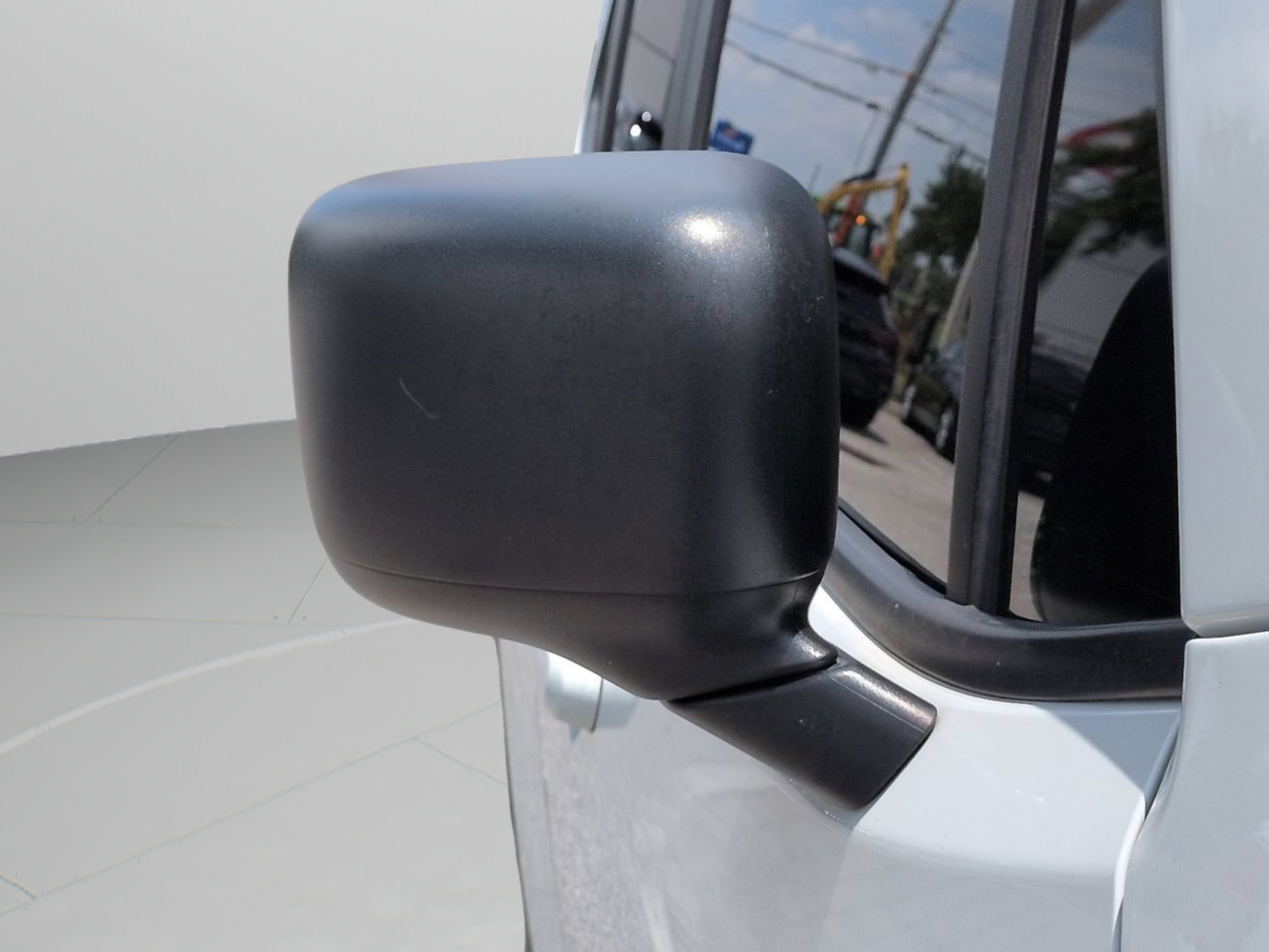 Used 2023 Jeep Renegade Latitude AWD/4WD image 14