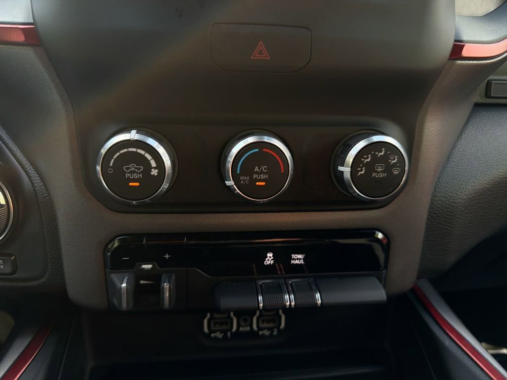 Used 2022 RAM 1500 Rebel AWD/4WD image 17