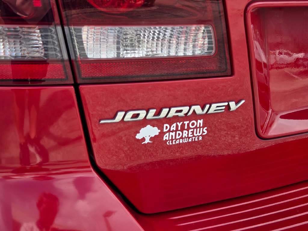 Used 2020 Dodge Journey Crossroad FWD image 11