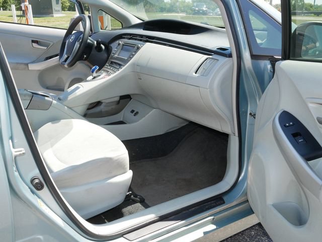Used 2013 Toyota Prius Three FWD image 20