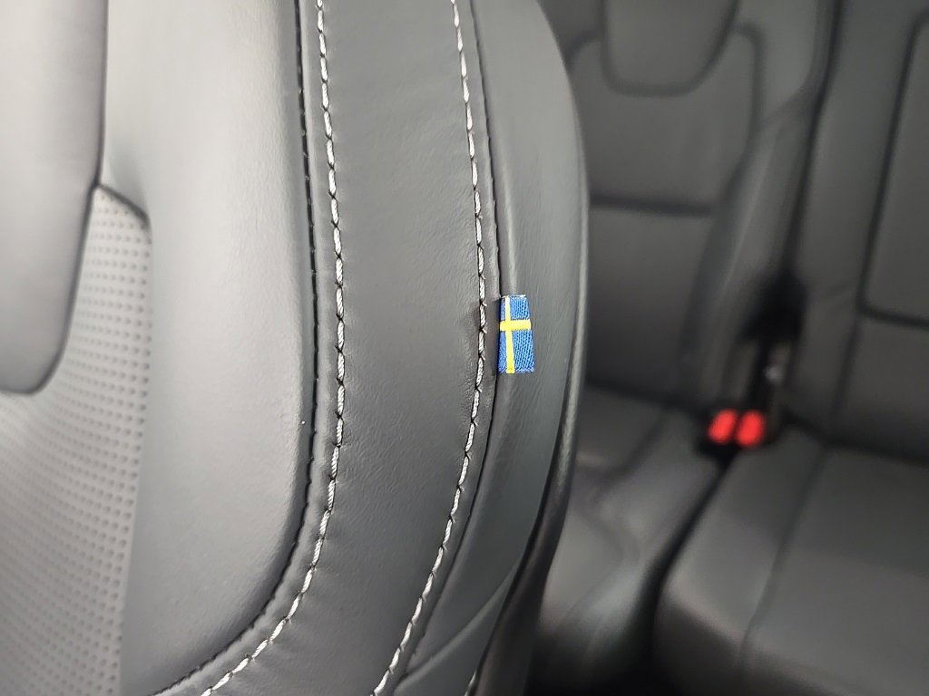 Certified 2022 Volvo XC90 T8 Inscription image 27