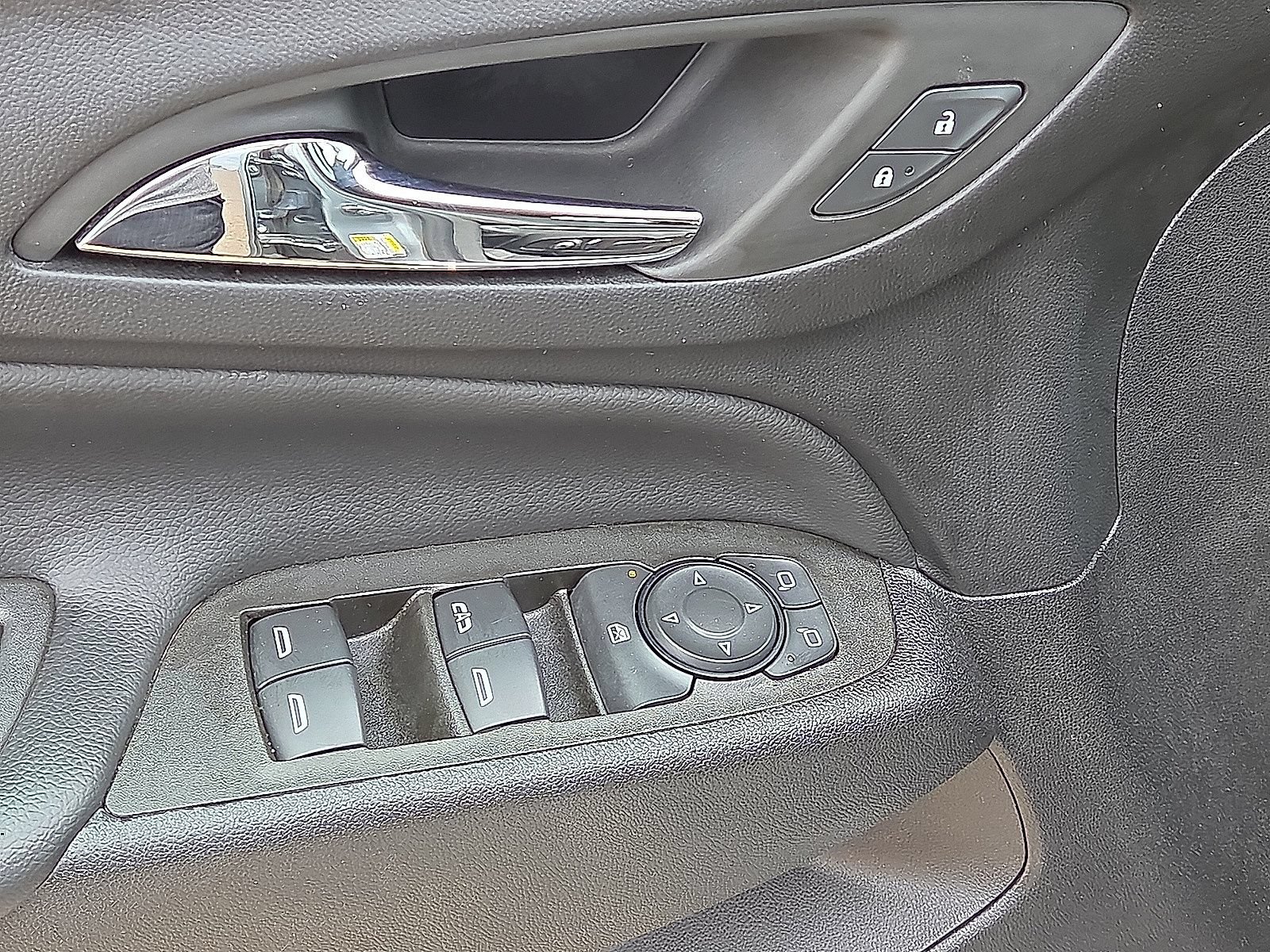 Used 2023 Chevrolet Equinox LT AWD/4WD image 22