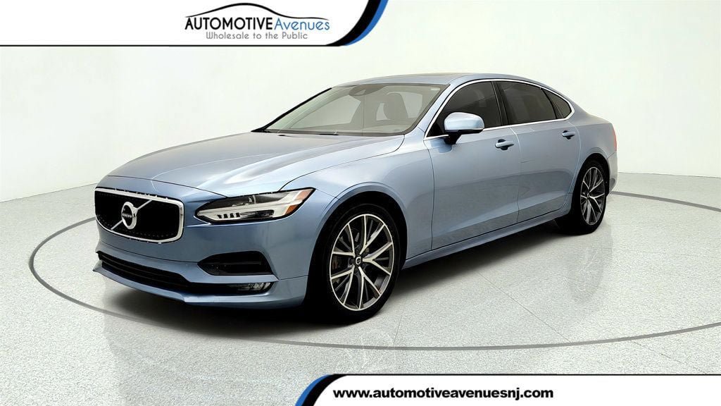 Used 2019 Volvo S90 T5 Momentum