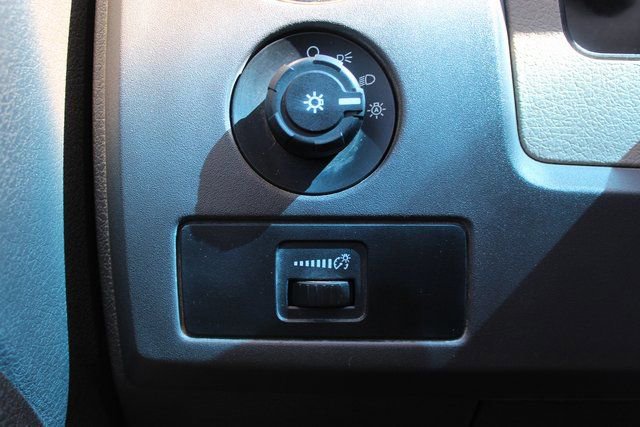 Used 2010 Ford F150 XLT image 15