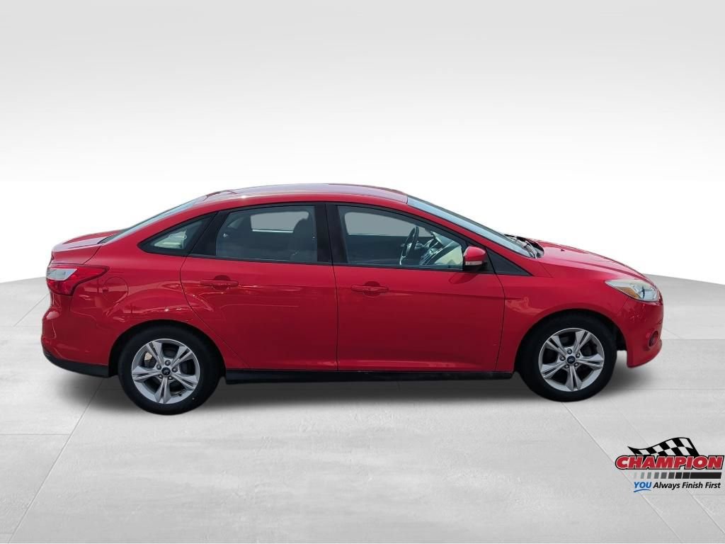 Used 2014 Ford Focus SE FWD image 5