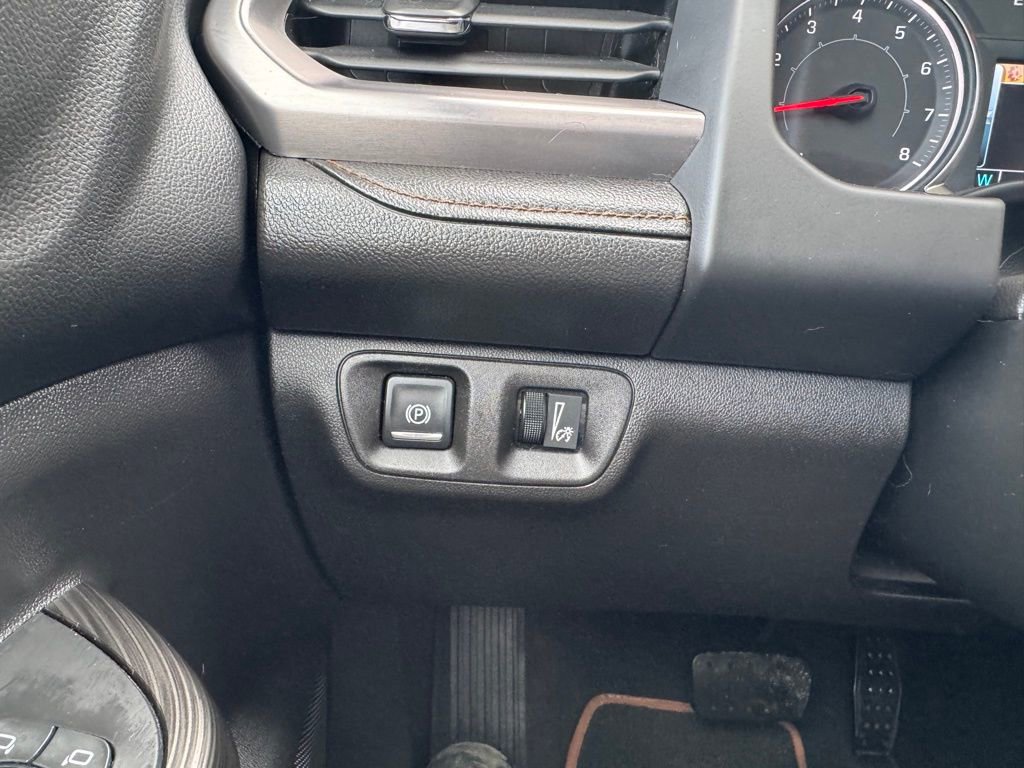 Used 2017 GMC Acadia SLE w/ Driver Alert Package I image 25