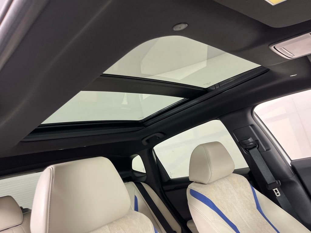 Certified 2025 Acura ADX A-Spec image 7