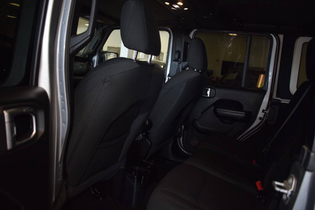 Used 2020 Jeep Wrangler Unlimited Sport AWD/4WD image 22