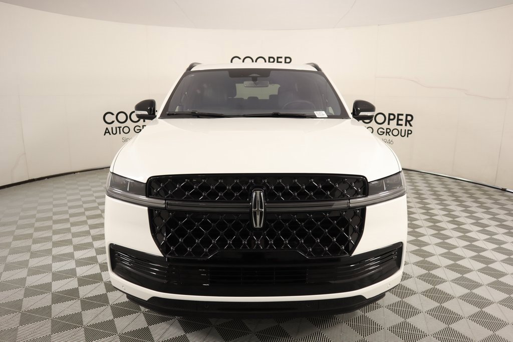 New 2025 Lincoln Navigator L Reserve w/ Jet Appearance Package image 9