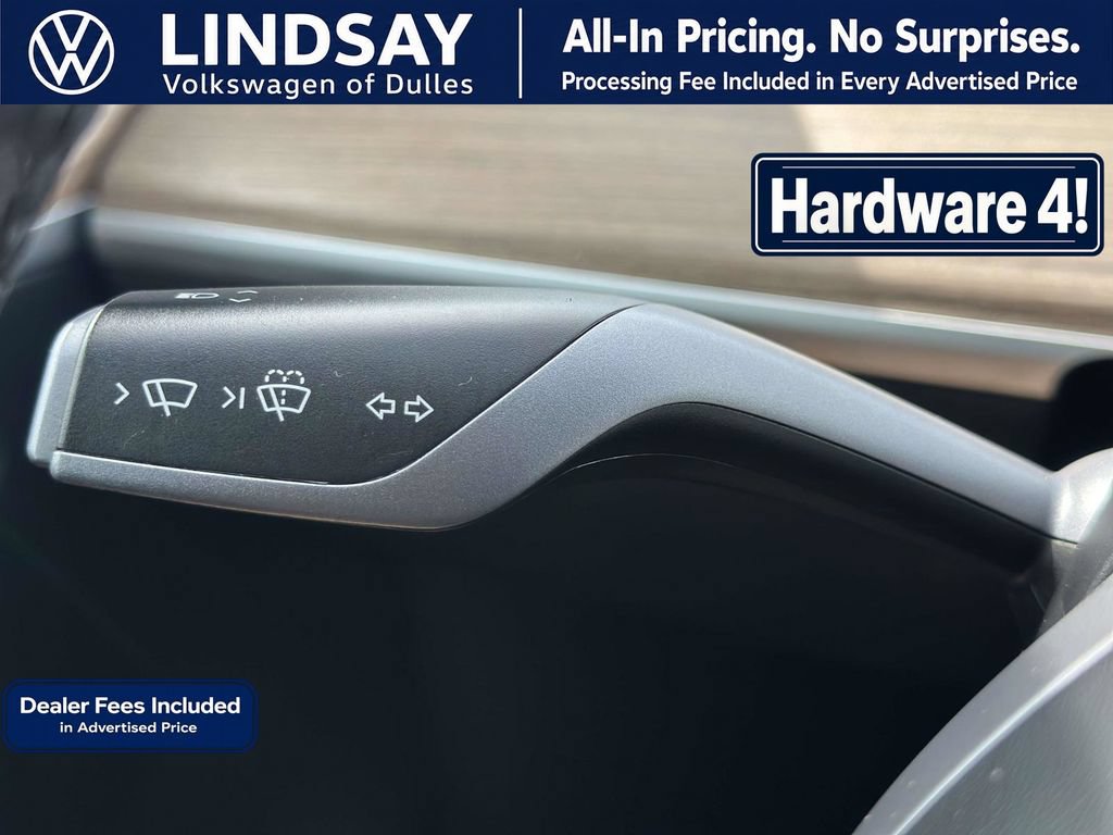 Used 2024 Tesla Model Y Long Range AWD/4WD image 22