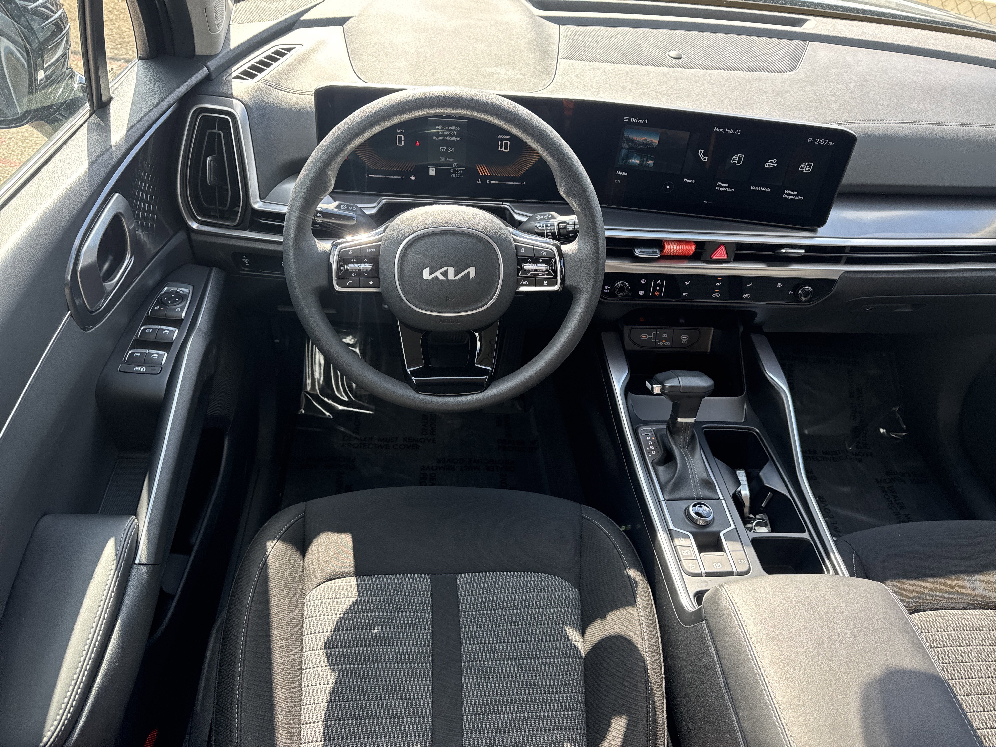 Certified 2025 Kia Sorento LX image 22