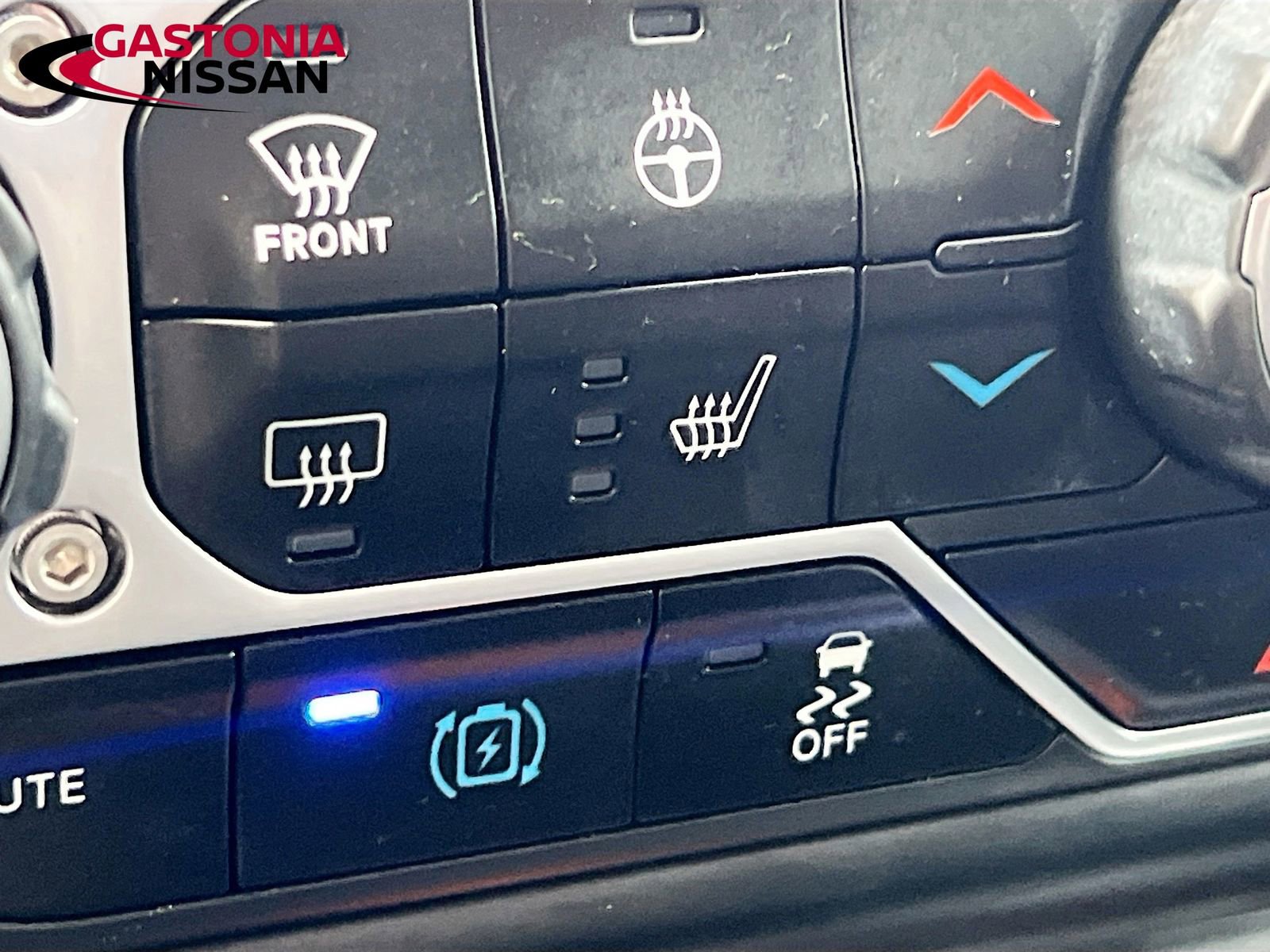 Used 2021 Jeep Wrangler Unlimited Sahara w/ Cold Weather Group image 27