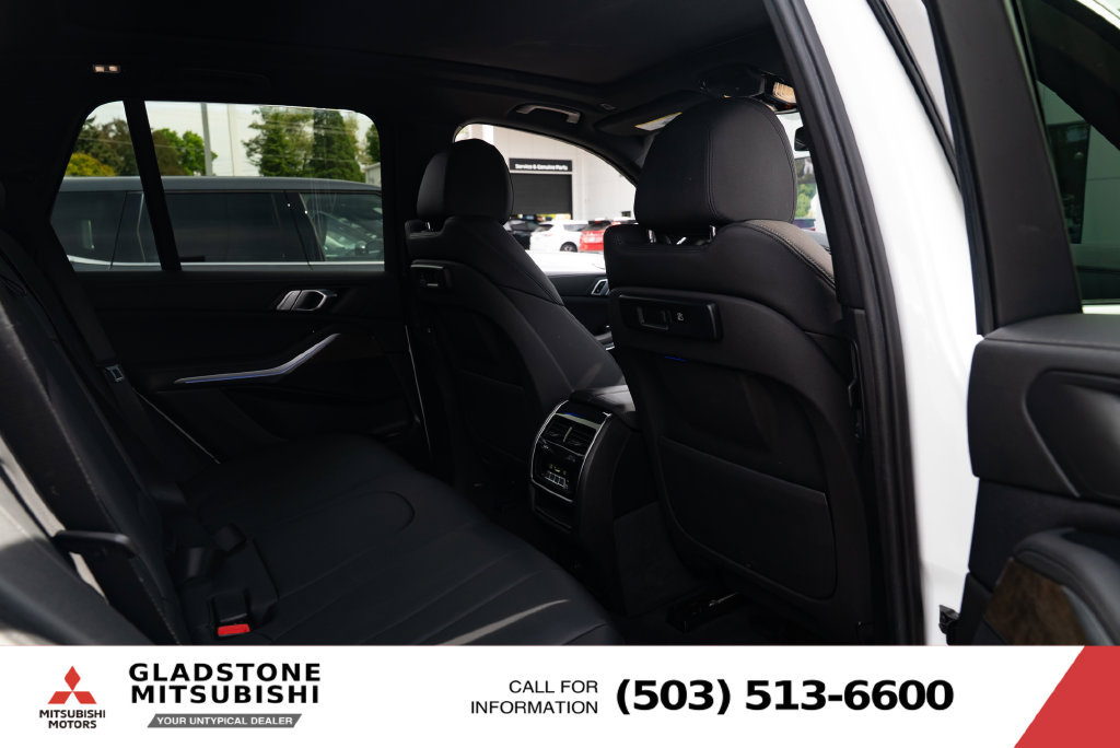 Used 2019 BMW X5 xDrive40i w/ Premium Package 2 AWD/4WD image 24