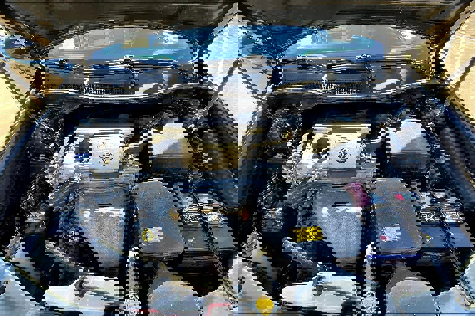 Used 2013 Toyota Camry L image 28