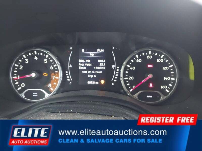 Used 2017 Jeep Renegade Altitude AWD/4WD image 14